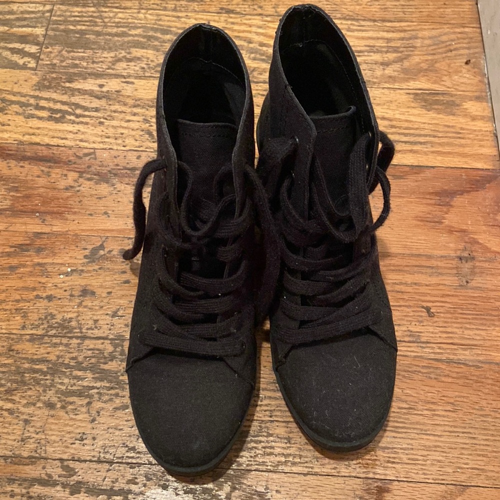 Mix No 6 boots